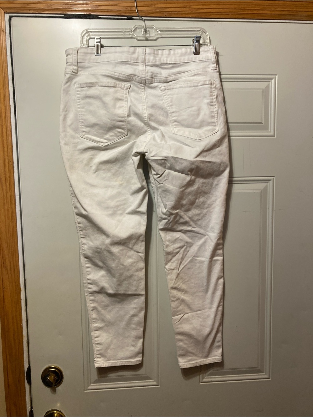 Lucky‎ Brand White Denim Jeans - Classic Back Pocket Design 12/31
